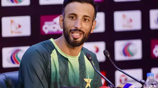 Masood backs Babar to carry PSL form into Tests